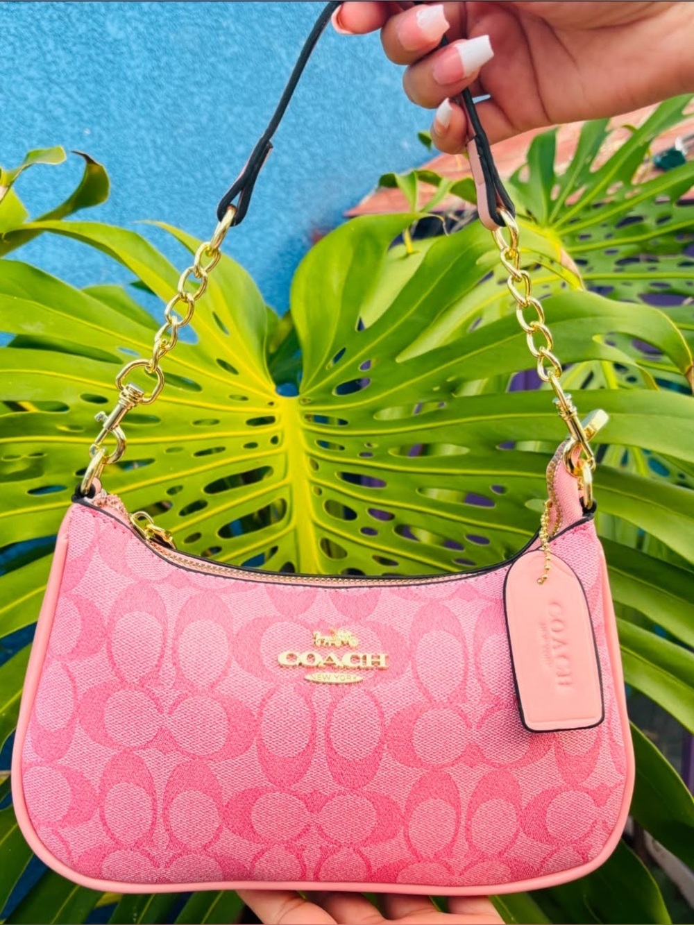 Shoulder bag